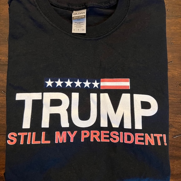 Gildan Other - NWOT Trump Still My President Gildan Heavy Cotton size Small